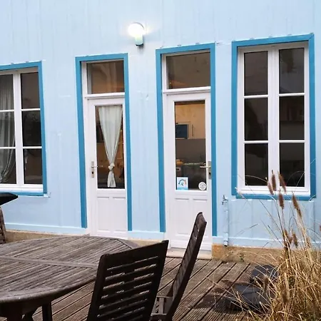 Holiday home La Maison Bleue *